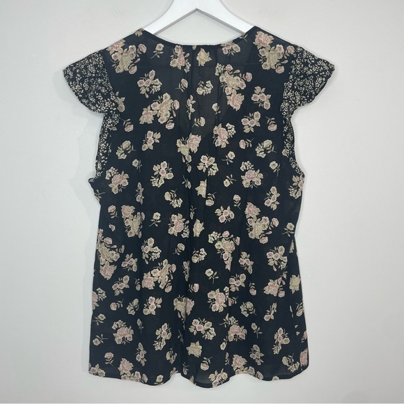 Dr2 Ruffle Black Floral Patchwork Blouse Top Size Medium - Picture 7 of 7